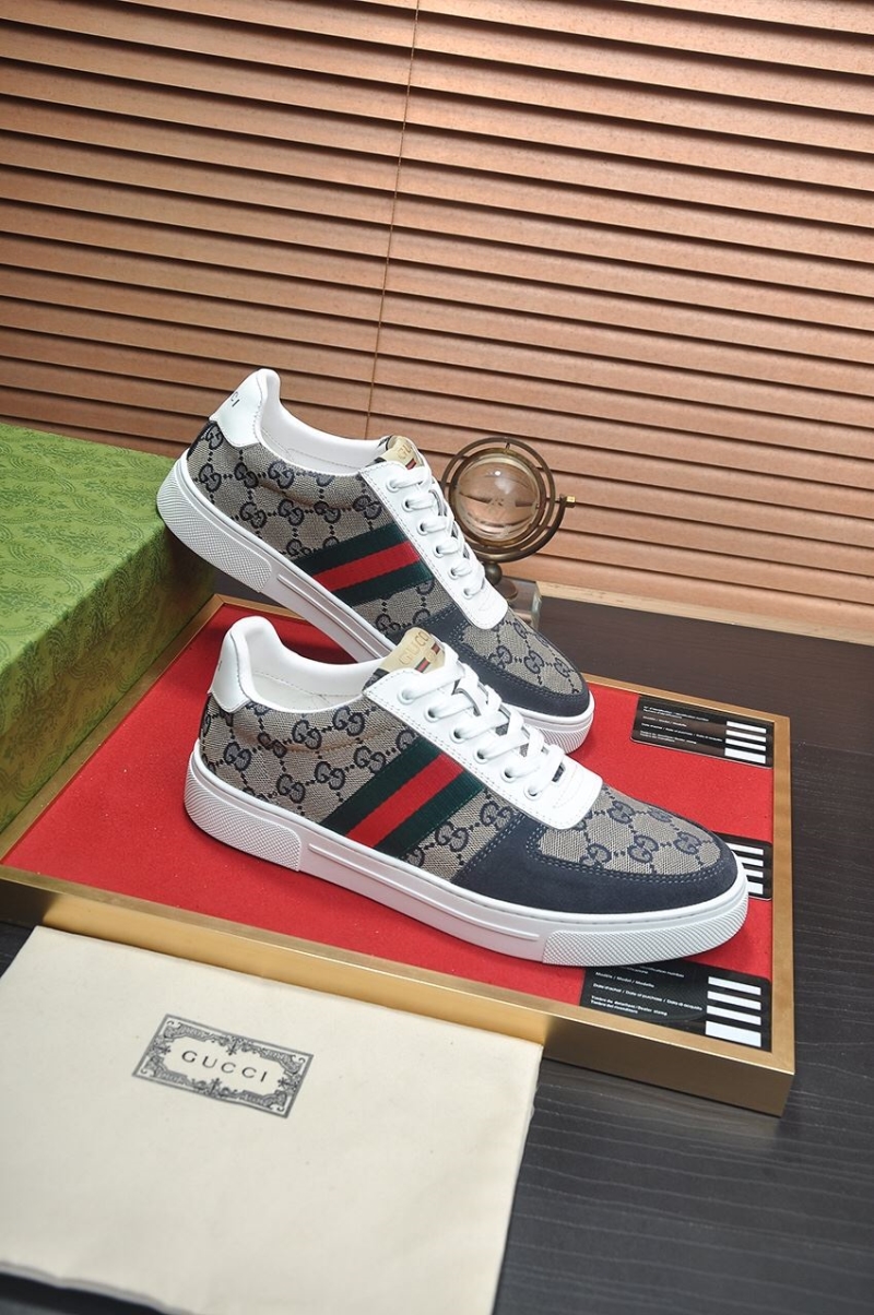 Gucci Sneakers